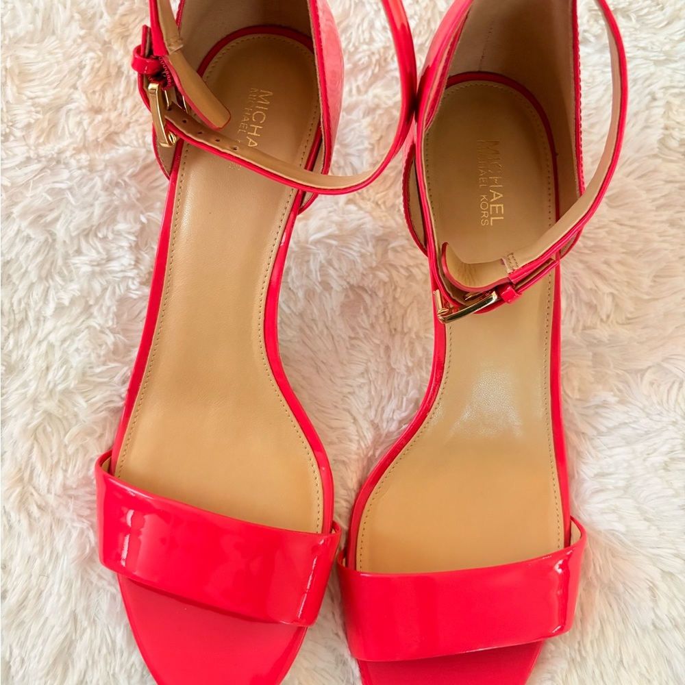 Michael Kors ULTRA PINK Heels with Glossy Finish